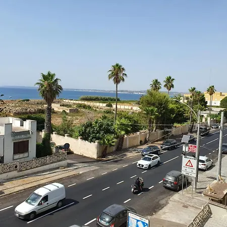 Quadrilocale Scalelle House בית נופש גאליפולי